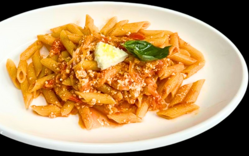 PENNE BOLOGNESE